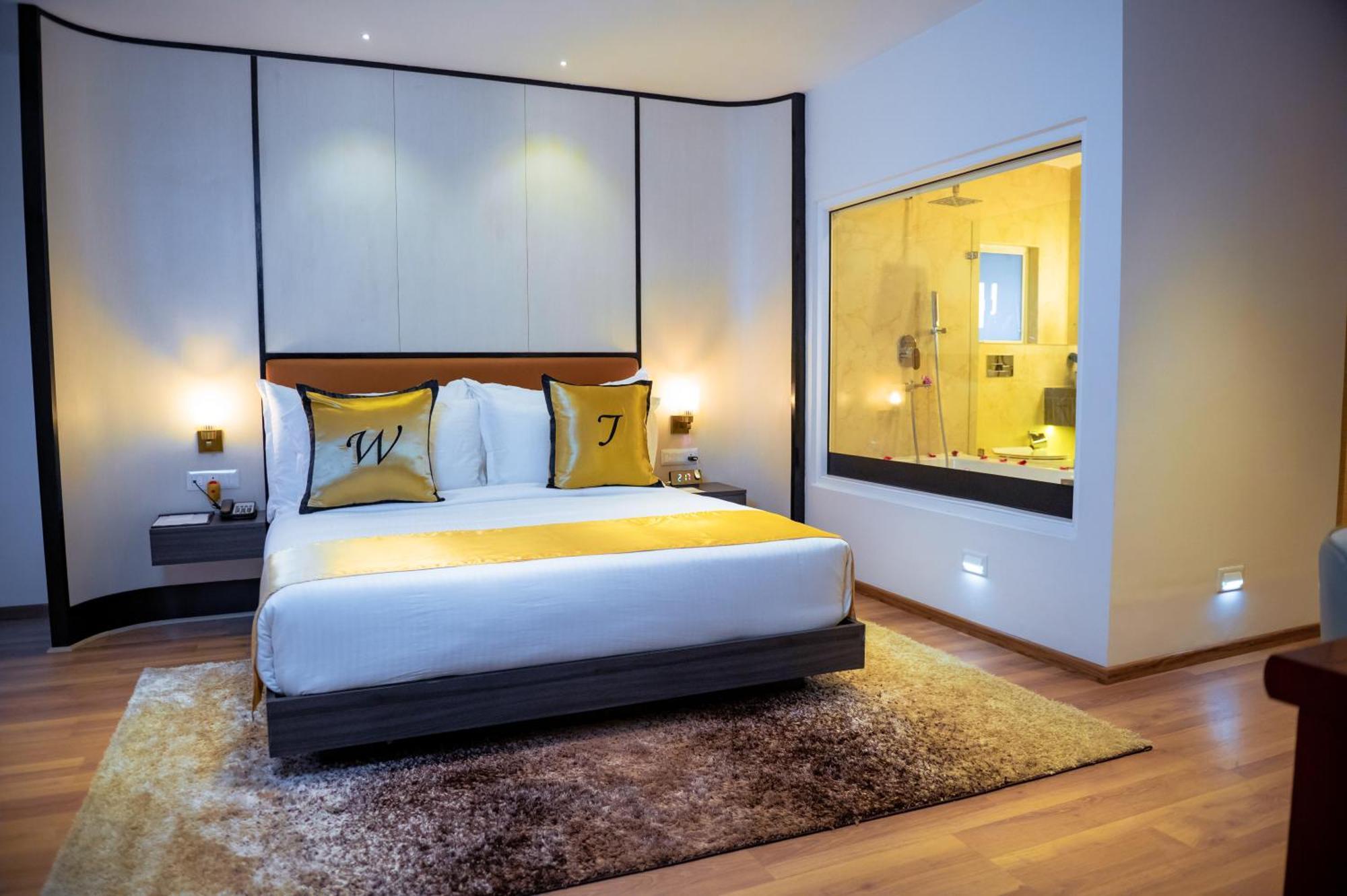 Shulem Boutique Hotel Dimāpur Extérieur photo